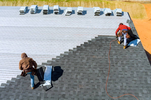 Roof Gutter Cleaning in Sweetser, IN
